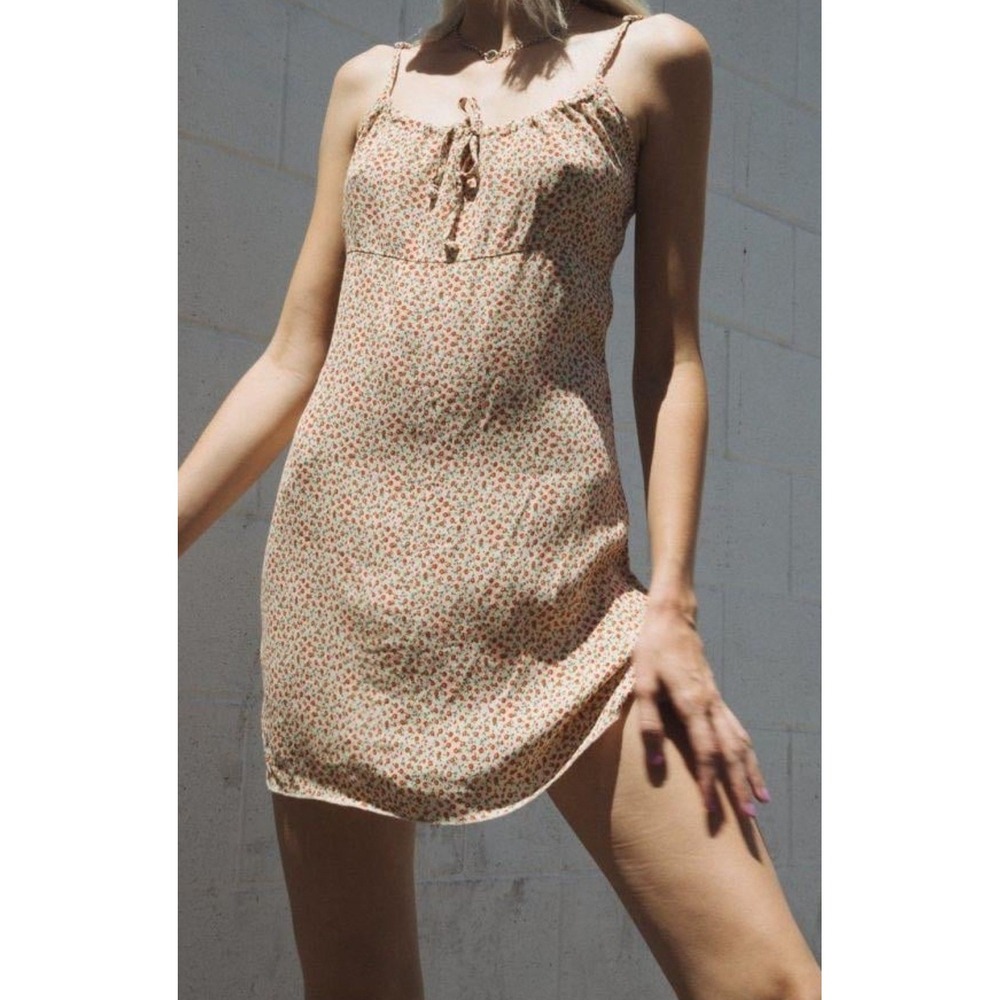 Brandy Melville Ditsy Floral Cream Red Strappy Mini Baby‎ Doll Dress One Size